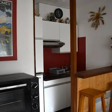 Avec Terrasse Et Parking A Font-romeu - Fr-1-580-58 * Font-Romeu-Odeillo-Via